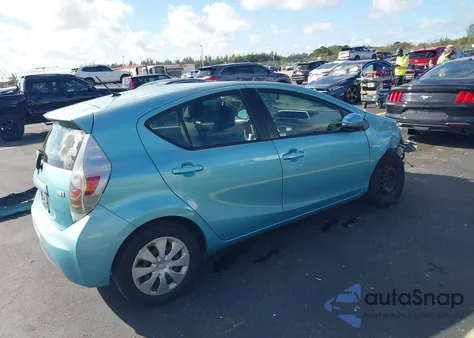 2014 Toyota Prius C Two из США, поврежденный, VIN JTDKDTB35E1060377